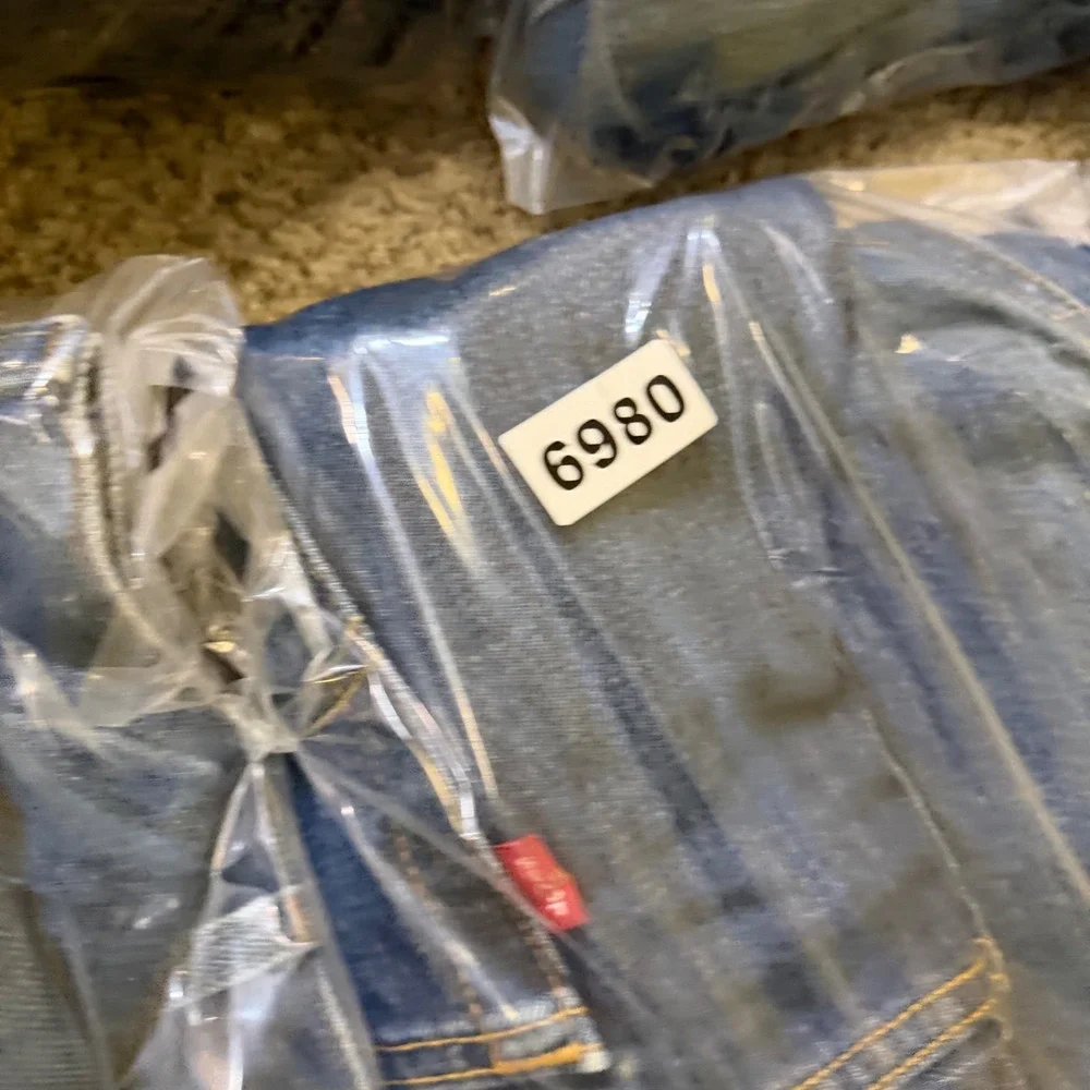 Levis‎ 501 Original Fit Medium Wash Blue Denim Button Fly Jeans 44x32